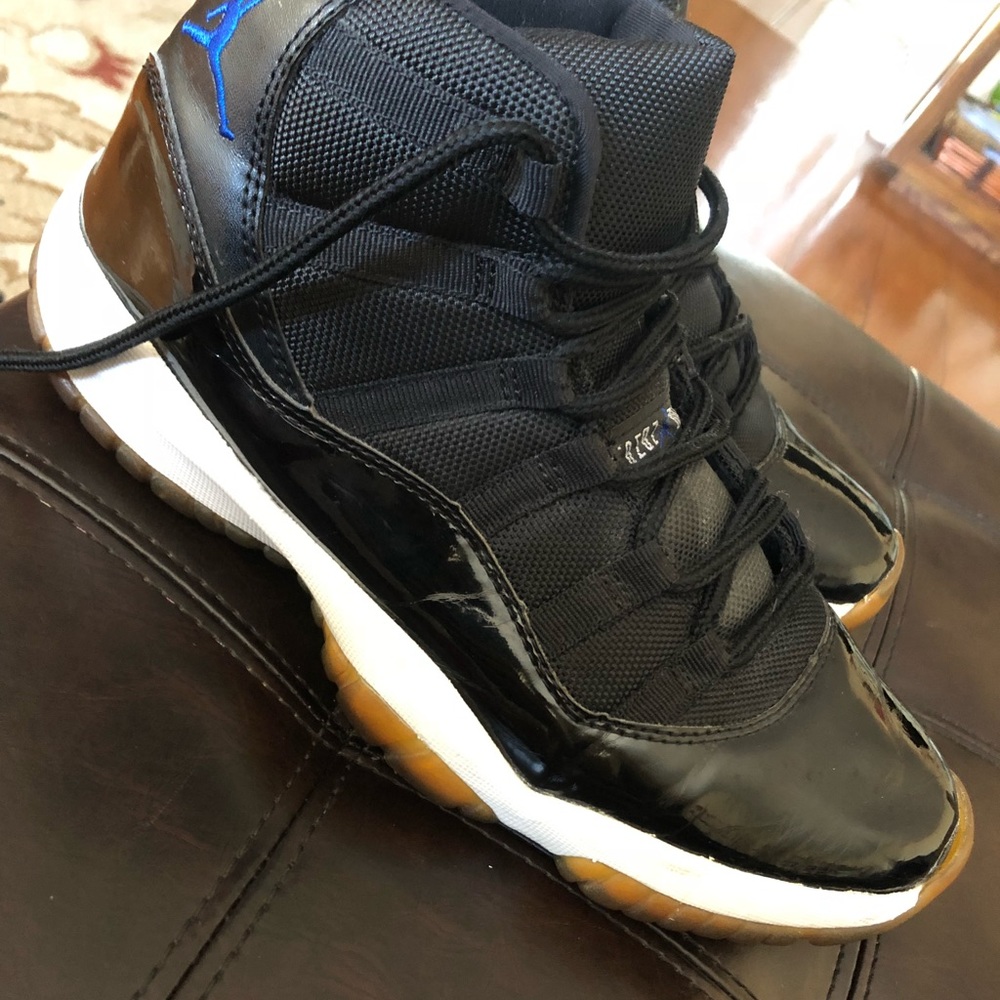 Jordan 11 space Jam